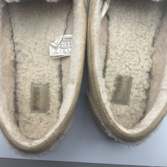 UGG Womens 10 Hailey Cream Tan Suede Shearling Flats Moccasin Slippers - Picture 10 of 14